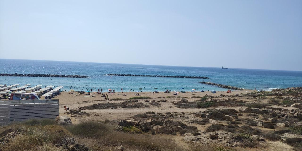 Isabella Townhouse Villa Paphos Eksteriør billede