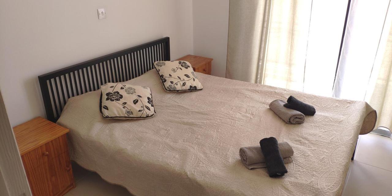 Isabella Townhouse Villa Paphos Eksteriør billede